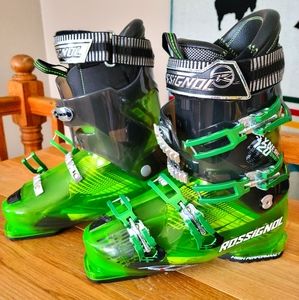 Rossignol mens ski boots